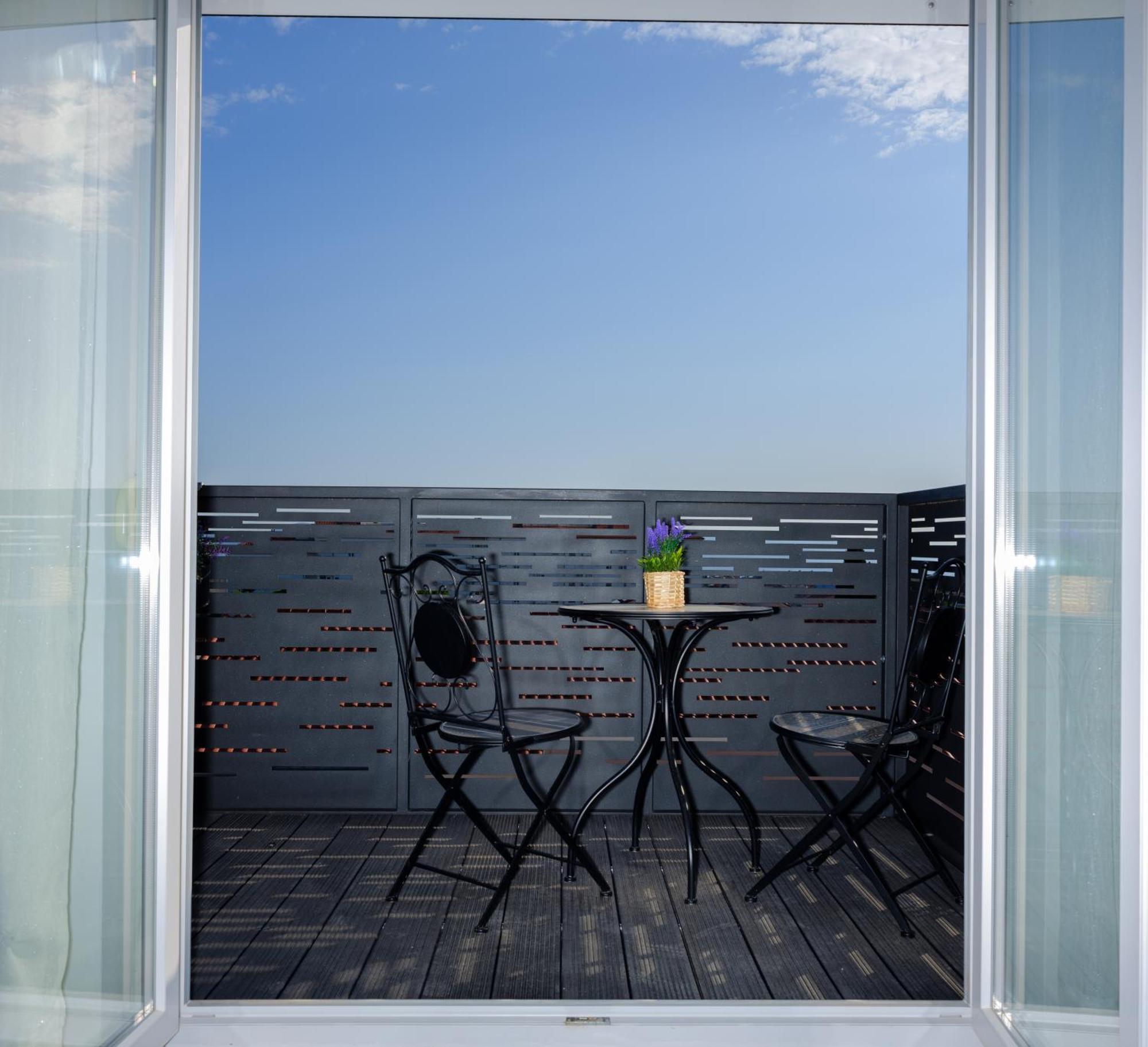 Seaview Apartments Roberta Zadar Bagian luar foto